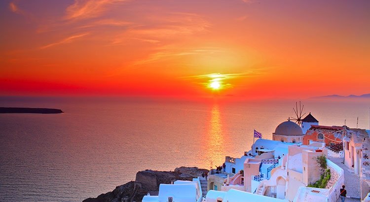 02-santorini-sunset-greece