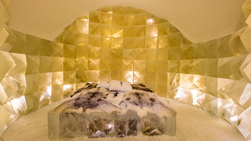 Beds in Ice hotel