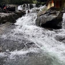 Falls