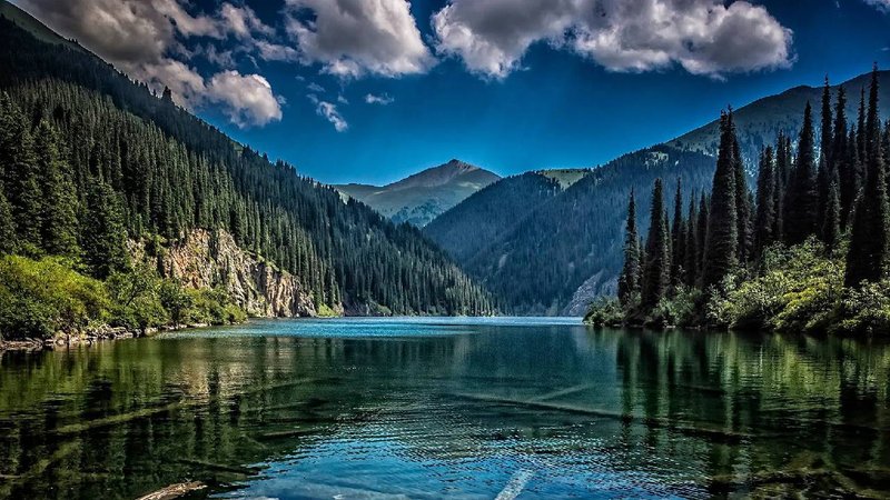 Kolsai Lake ೧