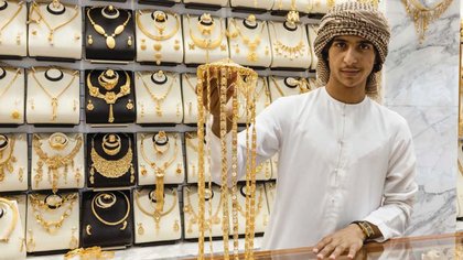 ದುಬೈನಿಂದ ಒಂದು ಕಿಲೋ ಬಂಗಾರ ತರಬಹುದು