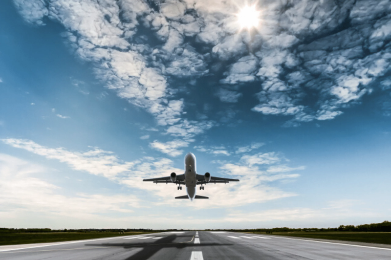 Pilot-Maneuvering-a-Short-Field-Takeoff