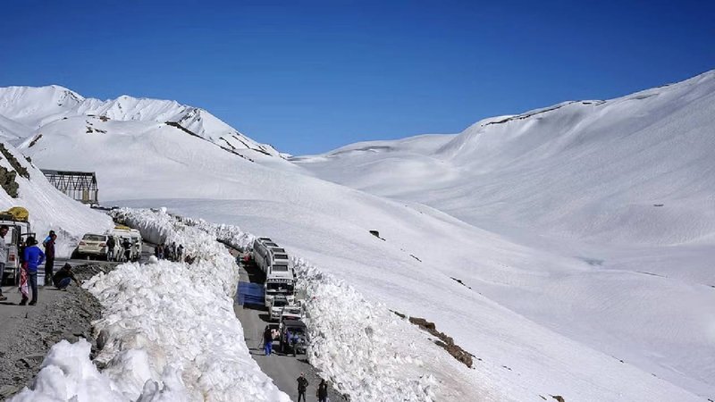 Rothang Pass 1