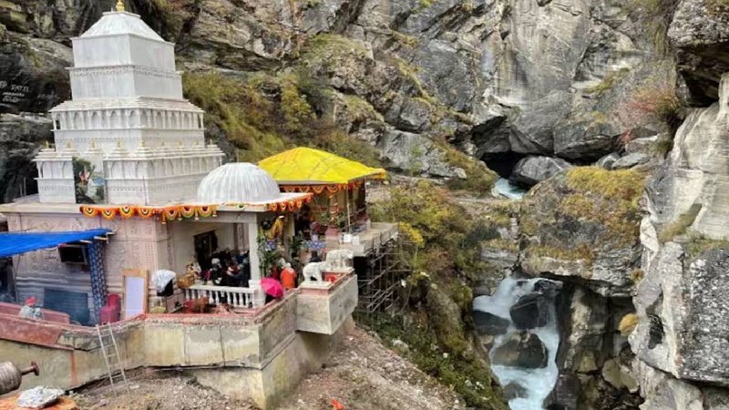 Saraswati temple uttarakhand