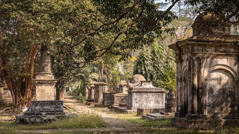 South Park Street Cemetery, Kolkata