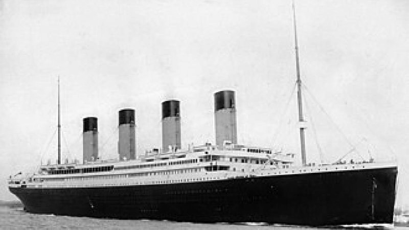 TITANIC  1 (1)