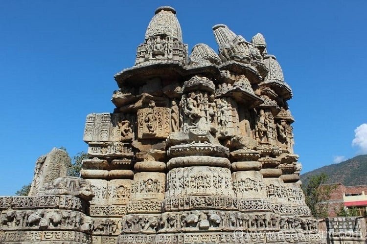 The-Ancient-Dwarahat-Temples-