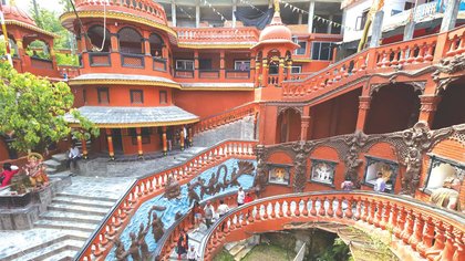 ನೇಪಾಳದ ಗುಹೆಯೊಳಗೆ ಗುಪ್ತೇಶ್ವರ್ ಮಹಾದೇವ