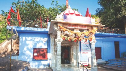 ಮೌಂಟ್‌ ಅಬುವಿನ ಮಡಿಲಲ್ಲಿ ಅರ್ಬುದಾ ದೇವಿ