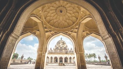 ಕಾಲಾ ತಾಜ್ ಮಹಲ್‌ನ ಶಿಲ್ಪಕಲಾ ವೈಭವ