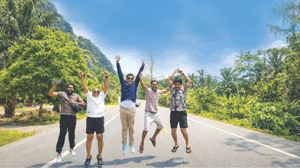 ಮಿನಿ ಸಂಸತ್ತು vs ಮಿನಿ ಸರ್ಕಸ್
