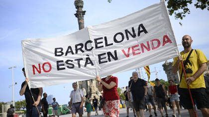 ಪ್ರವಾಸೋದ್ಯಮಕ್ಕೆ ಪ್ರವಾಸೋದ್ಯಮವೇ ವೈರಿ ಆದಾಗ...!