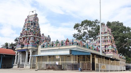 ಚಿಕ್ಕ ಮಧುರೆಯ ಶ್ರೀ ಶನಿಮಹಾತ್ಮ ದೇವಾಲಯ ..