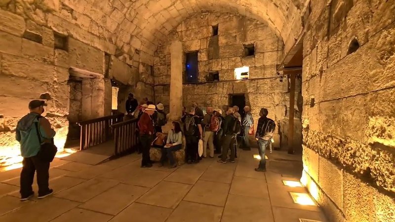 Western Wall 1