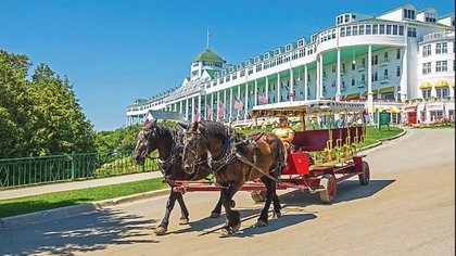 ಇಲ್ಲಿ ಓಡಾಟಕ್ಕೆ ಕಾರು ಅಂದ್ರೆ ಕೆಂಡ ಕಾರುತ್ತಾರೆ!