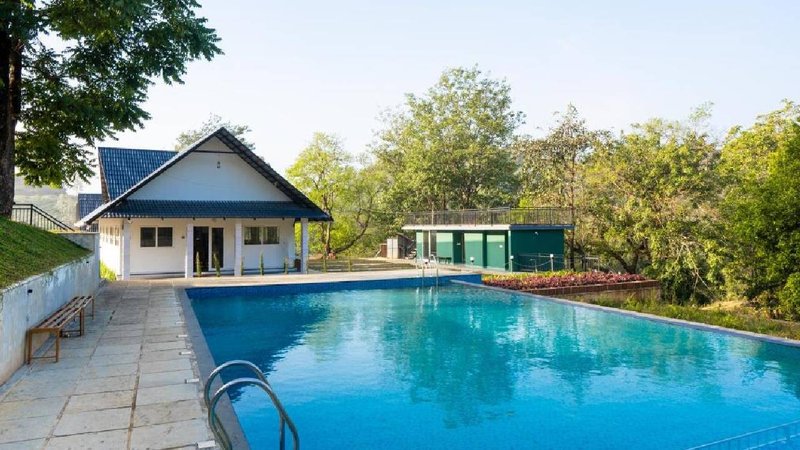 blue moon resort