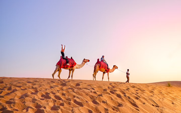c5e391093f86b9b3fe22bc7cc0a9897a-25198-dubai-evening-desert-safari-002
