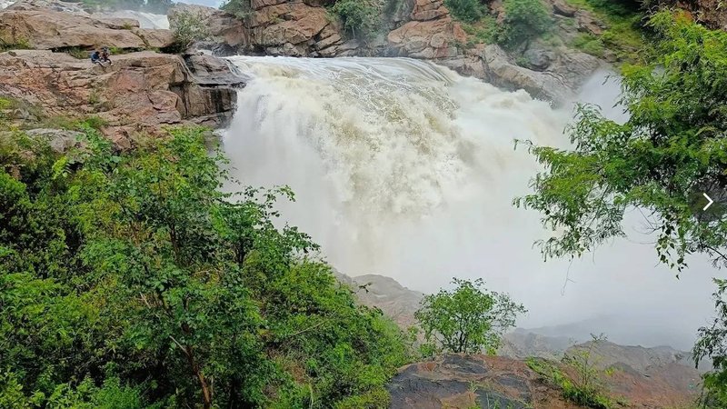 chunchi falls 1