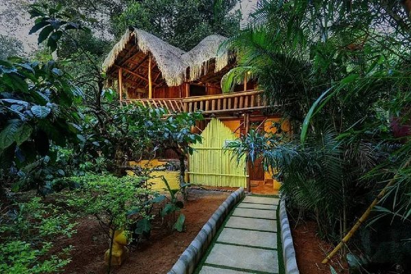 ಪ್ರವಾಸಿಗರ ನೆಚ್ಚಿನ ಎವರ್ ಗ್ರೀನ್ ಕೌಂಟಿ...