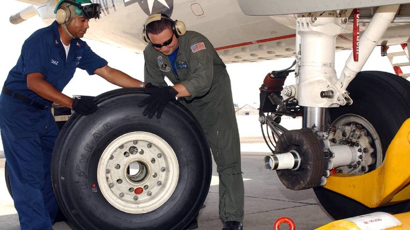 flighr tire 5