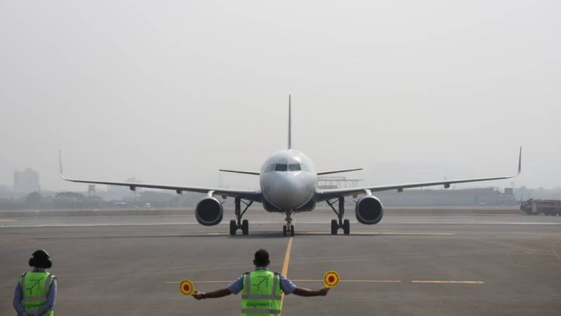 flight landing 1