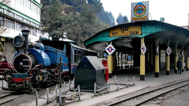 ghum-railway-station-3-1739289922