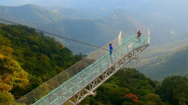 glass-bridge-in-vagamon-1693973991