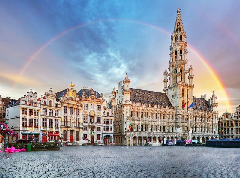 grand-place-brussels-adobestock-171059236-jpeg_header-15280225