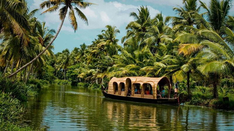 kerala tour