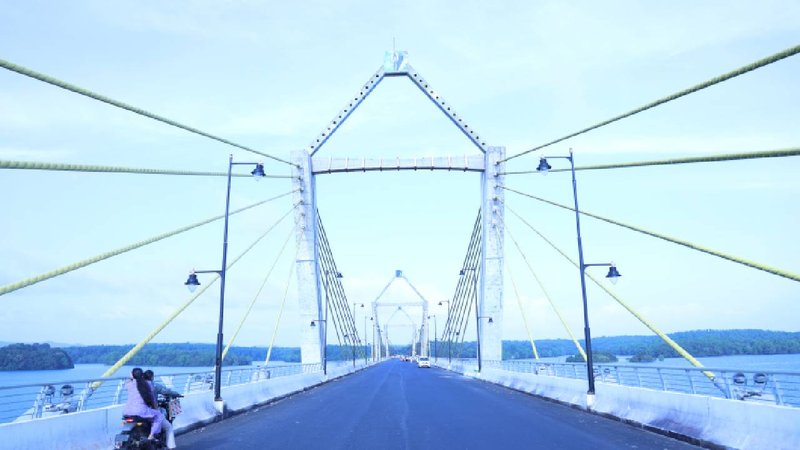 siganduru bridge