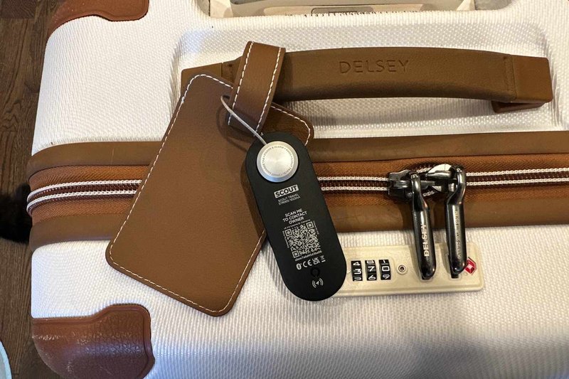 smart-luggage-tag