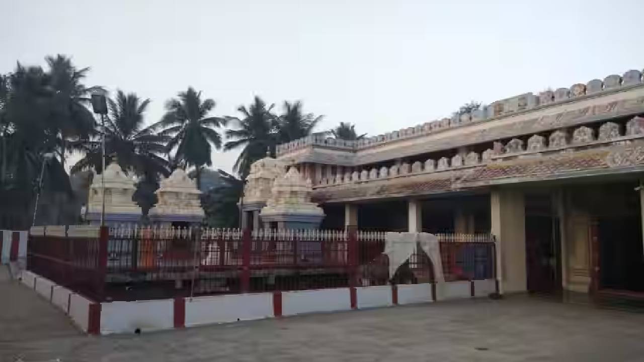 ಪಾಪರ ಪಟ್ಟಿ ರಾಘವೇಂದ್ರ ಸ್ವಾಮಿಗಳ ಮಠ