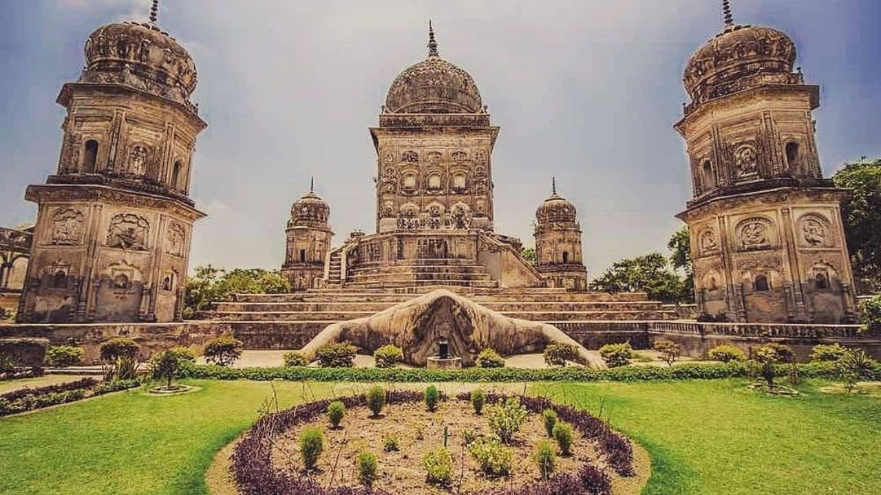 ದೇಶದ ಏಕೈಕ ಮಂಡೂಕ ಮಂದಿರ...ಕಪ್ಪೆಗೊಂದು ಕಾಲ...!