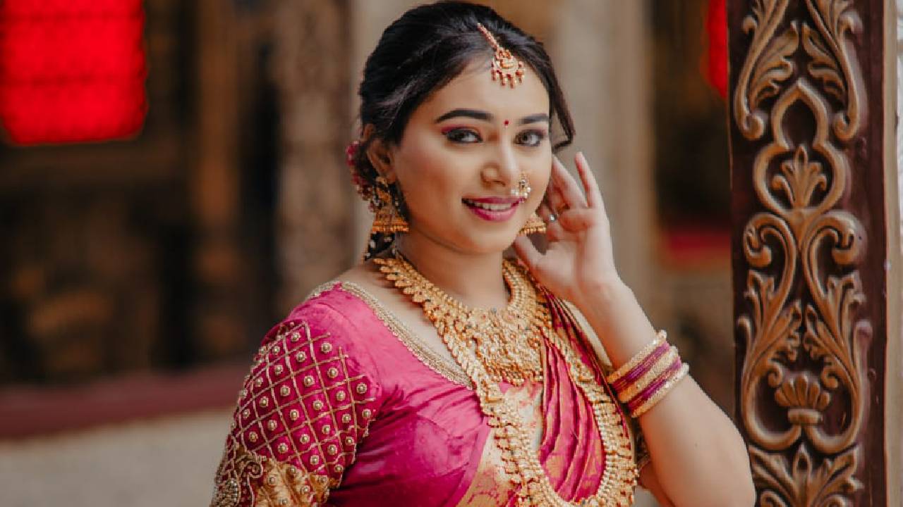 ಐಫೆಲ್ ಟವರ್ ಎದುರಲ್ಲಿ ಸೆಲ್ಫೀ ಬೇಕು!