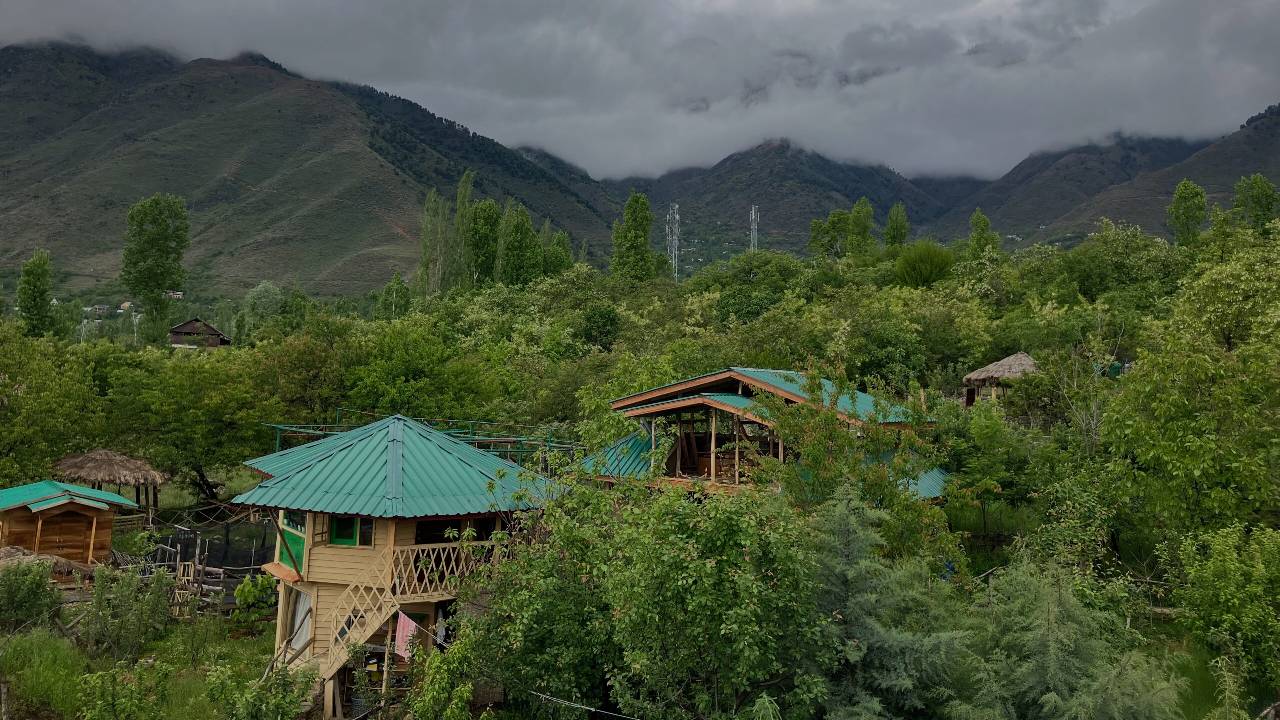 ಕಾಶ್ಮೀರದ ಸ್ಯಾಗ್ ಇಕೋ ವಿಲೇಜ್‌ಗೆ ಗೋಲ್ಡ್ ಪ್ರಶಸ್ತಿ