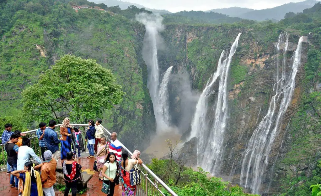 ಜೋಗ ಜಲಪಾತದಲ್ಲಿ ಕಾಮಗಾರಿ ಪೂರ್ಣ; ಮೇ 1ರಿಂದ ಪ್ರವಾಸಿಗರಿಗೆ ಮುಕ್ತ