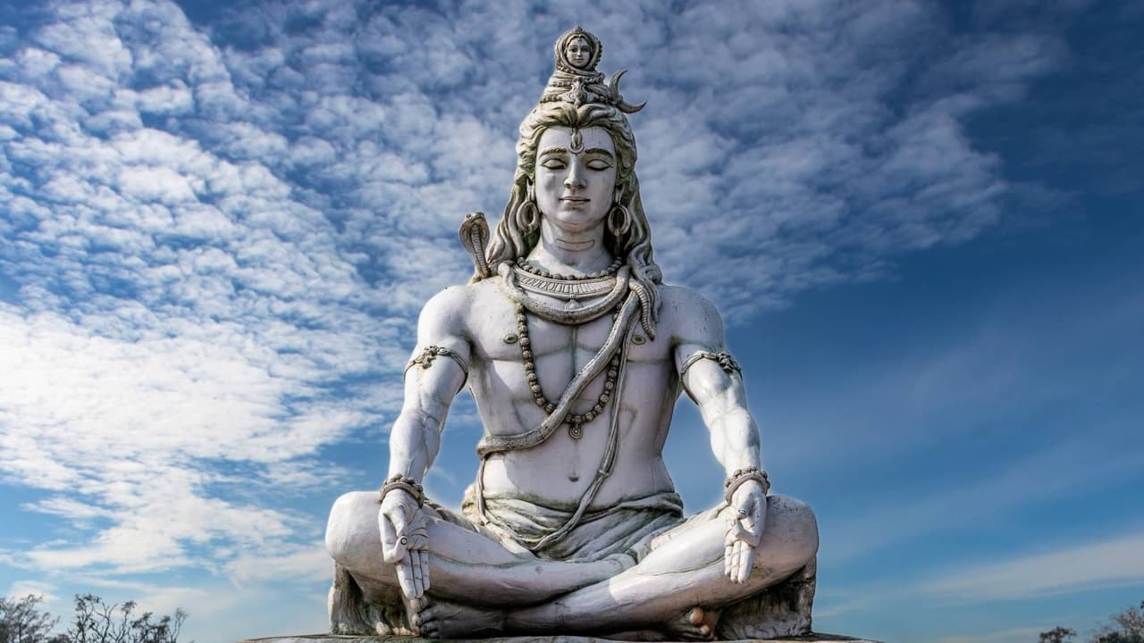 ಮಹಾಶಿವರಾತ್ರಿ ನೀಲಕಂಠನ ಮಹಾತ್ಮೆಯನ್ನು ದೇಶವಿಡೀ ಸಾರುವ ಹಬ್ಬ