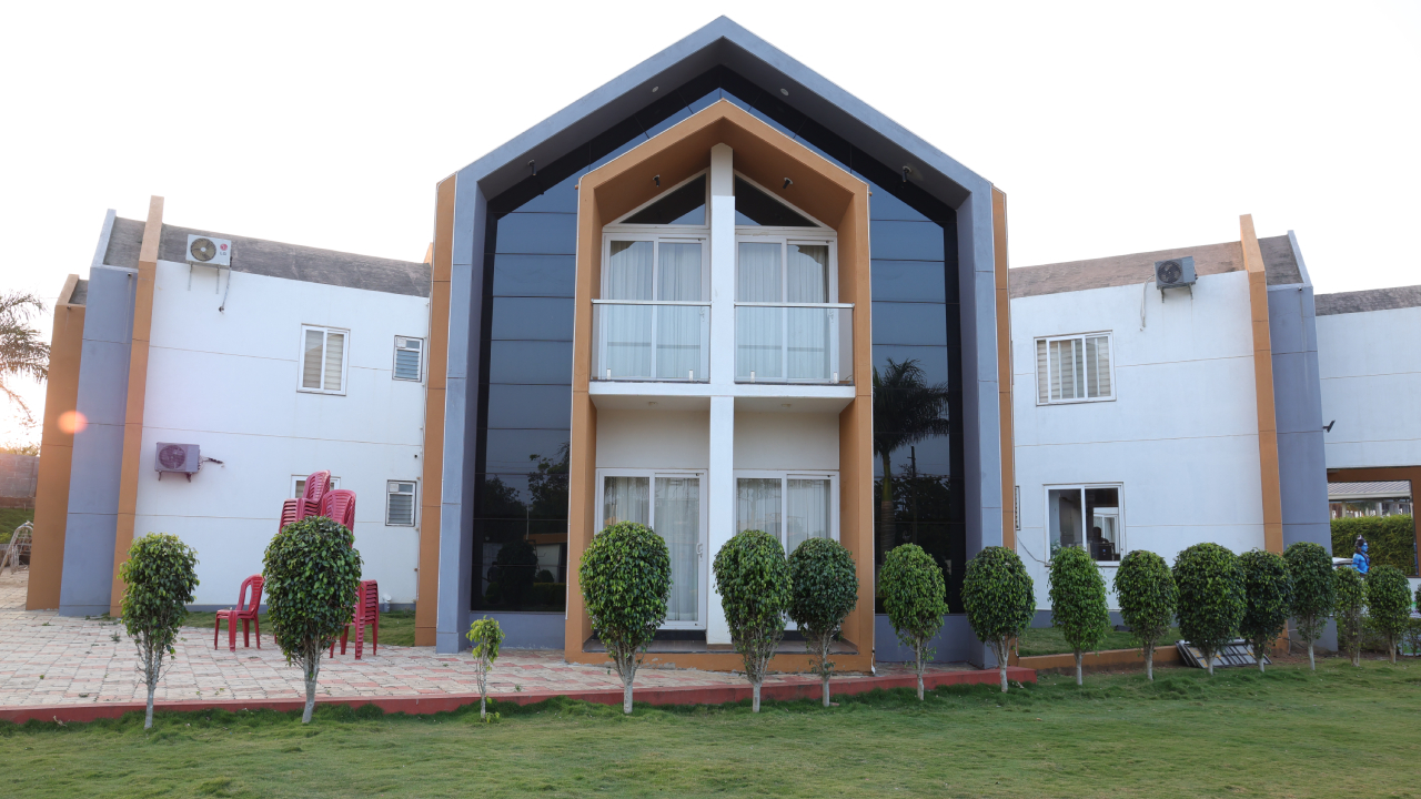 ಧಾರವಾಡದಲ್ಲಿ ರೈಸಿಂಗ್‌ ಬ್ಲಿಸ್‌ ರಿಟ್ರೀಟ್‌ ರೆಸಾರ್ಟ್‌