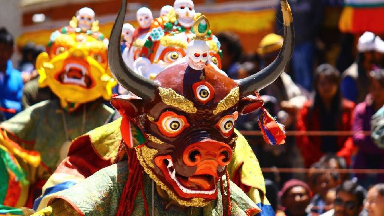 ಬುಡಕಟ್ಟು ಜನರ ರುಚಿಕಟ್ಟು ಹಬ್ಬಗಳು...!