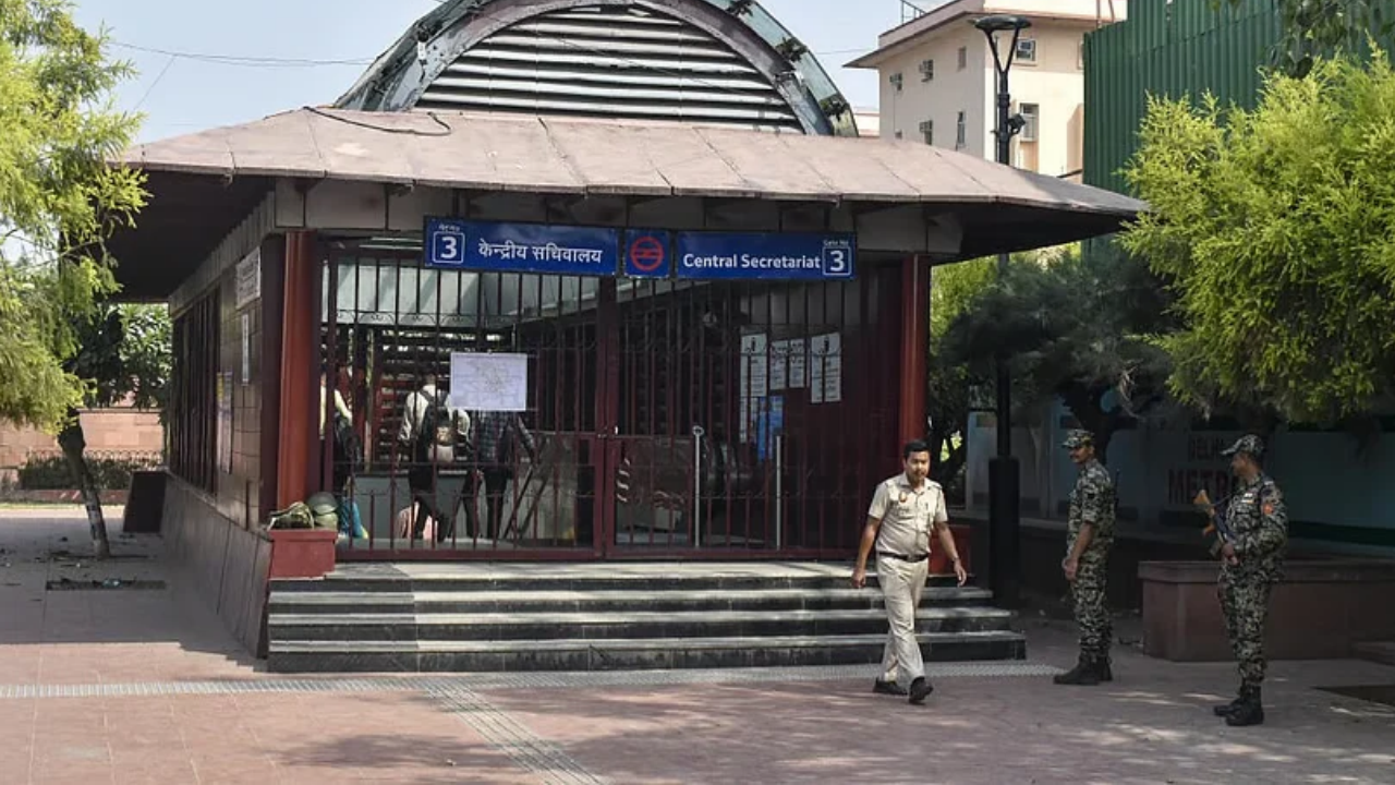 ದೆಹಲಿ ಮೆಟ್ರೋ ನಿಲ್ದಾಣಗಳು ಪುನರಾರಂಭ