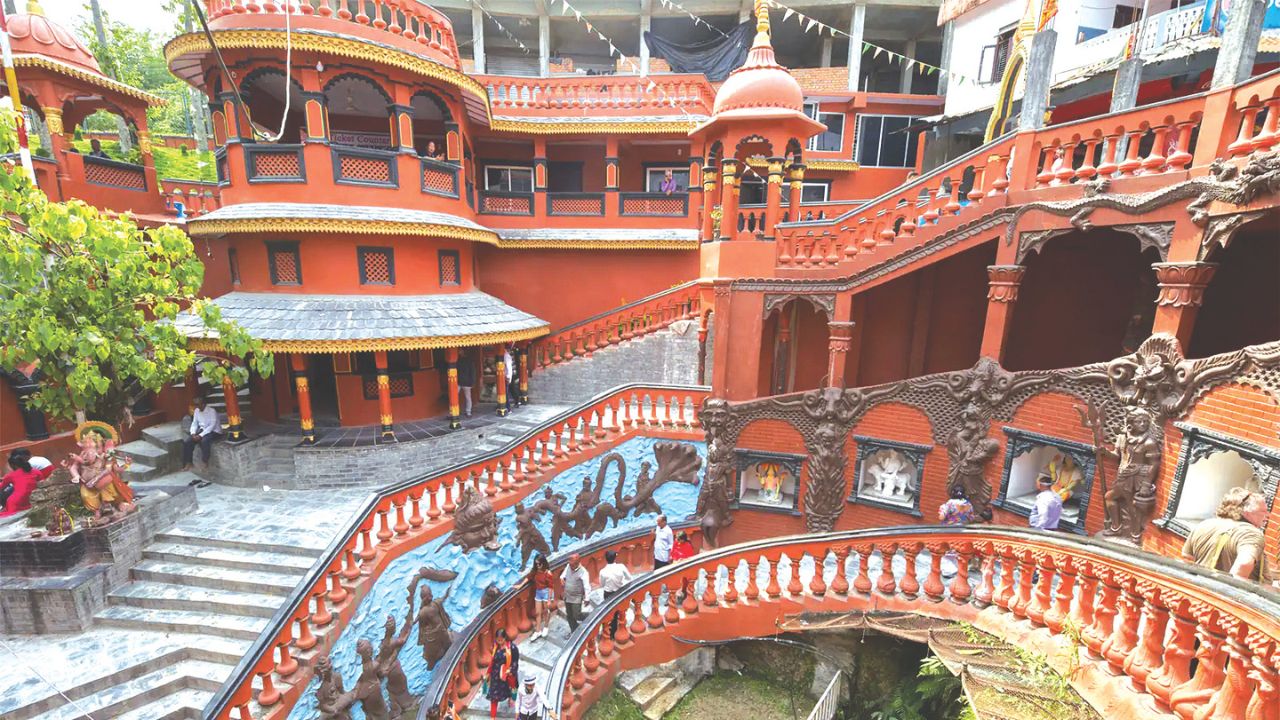 ನೇಪಾಳದ ಗುಹೆಯೊಳಗೆ ಗುಪ್ತೇಶ್ವರ್ ಮಹಾದೇವ