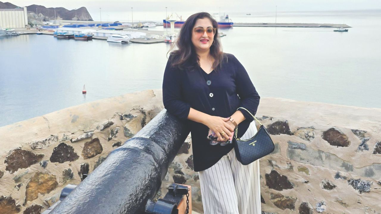 ಸೀಮಾ ರೇಖೆ ದಾಟಿ ರೇಖಾ ಪಯಣ