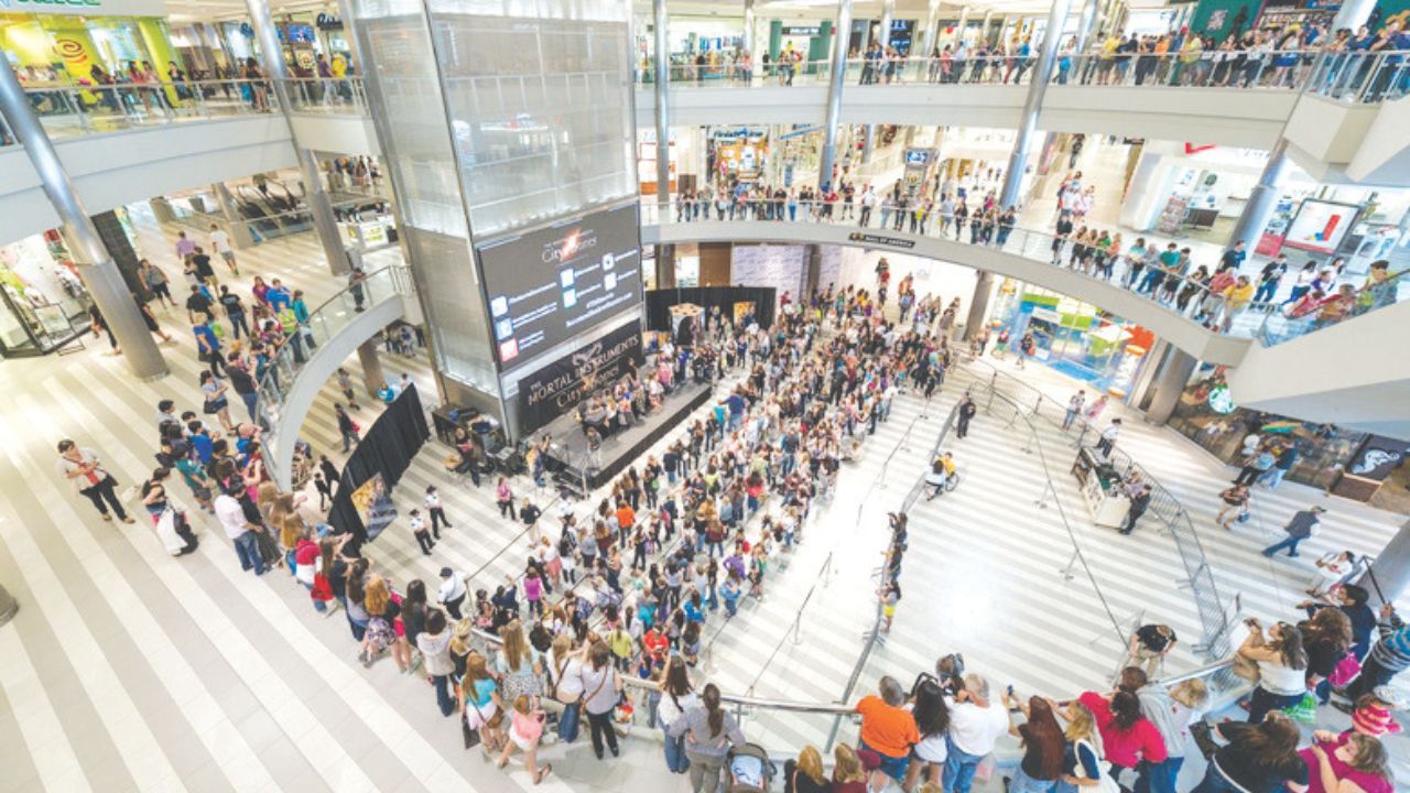 ಮಾಲ್‌ ಮಾಲ್‌ ಮಾಲ್‌..ಎಲ್ನೋಡಿ ಮಾಲ್‌