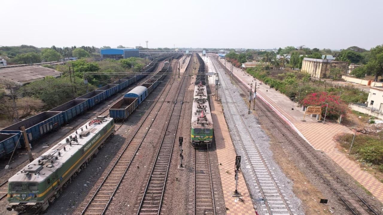 ರೈಲ್ವೇಯಿಂದ 11,000 ಕಿಮೀ. ಉದ್ದದ ನೆಟ್‌ವರ್ಕ್‌ ನಿರ್ಮಾಣದ ಯೋಜನೆ