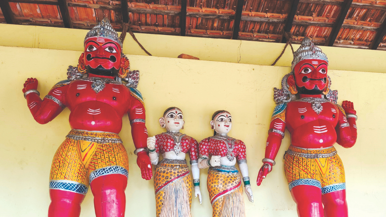 ತ್ಯಾಗದ ಅಡಿಪಾಯದ ಮೇಲೆ ನಾಯಕನ ಕಿರೀಟ
