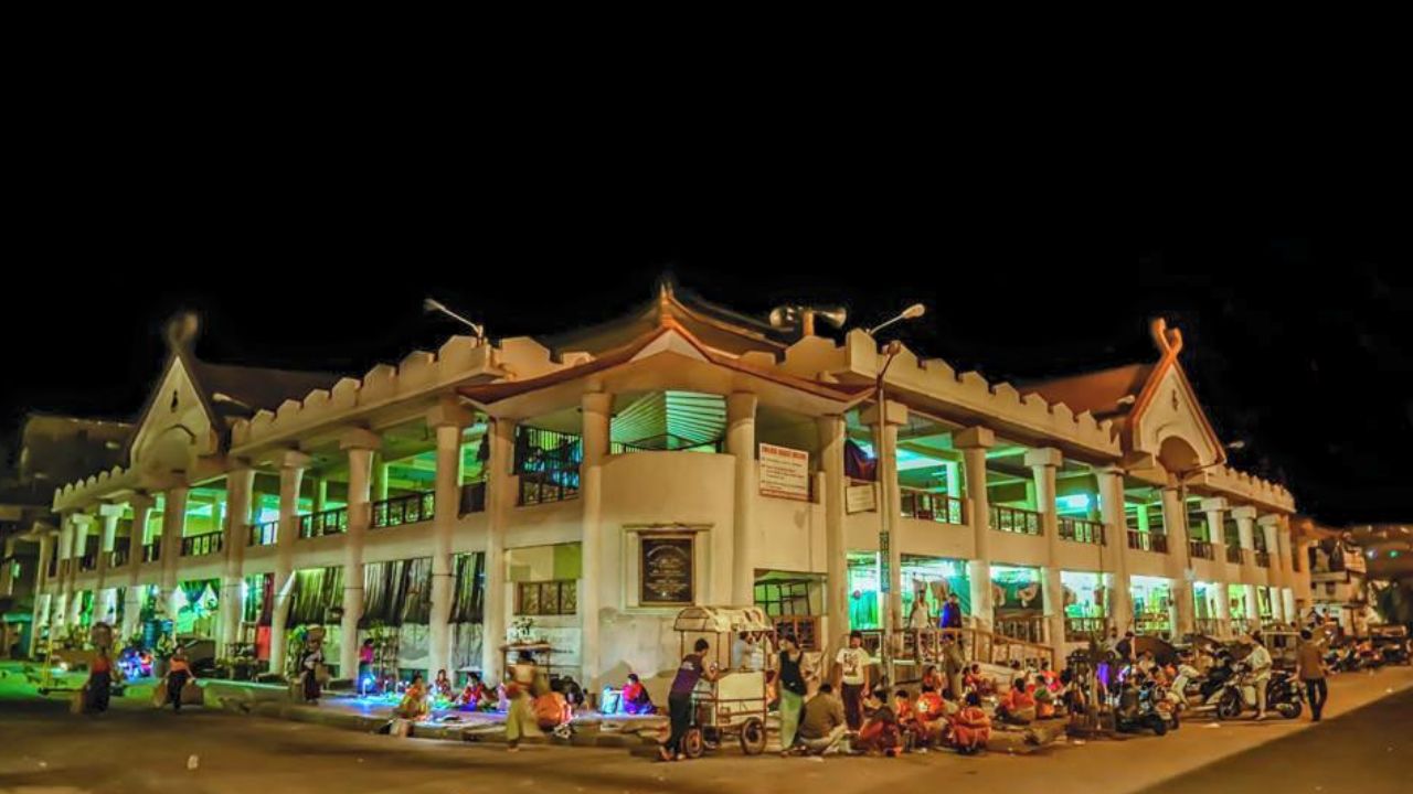 ಇದು ಒನ್ ಅಂಡ್ ಓನ್ಲೀ ಅಮ್ಮಂದಿರ ’ಮಾ’ರುಕಟ್ಟೆ!