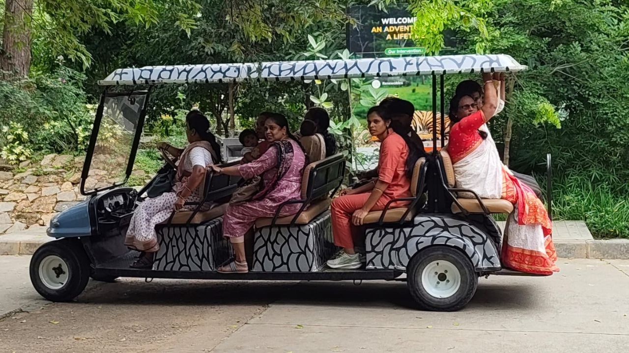 ಇದು ವನ್ಯ ಮೃಗಗಳ ಲೋಕವೋ… ಈ ಭೂಮಿಗೆ ಇಳಿದ ನಾಕವೋ…