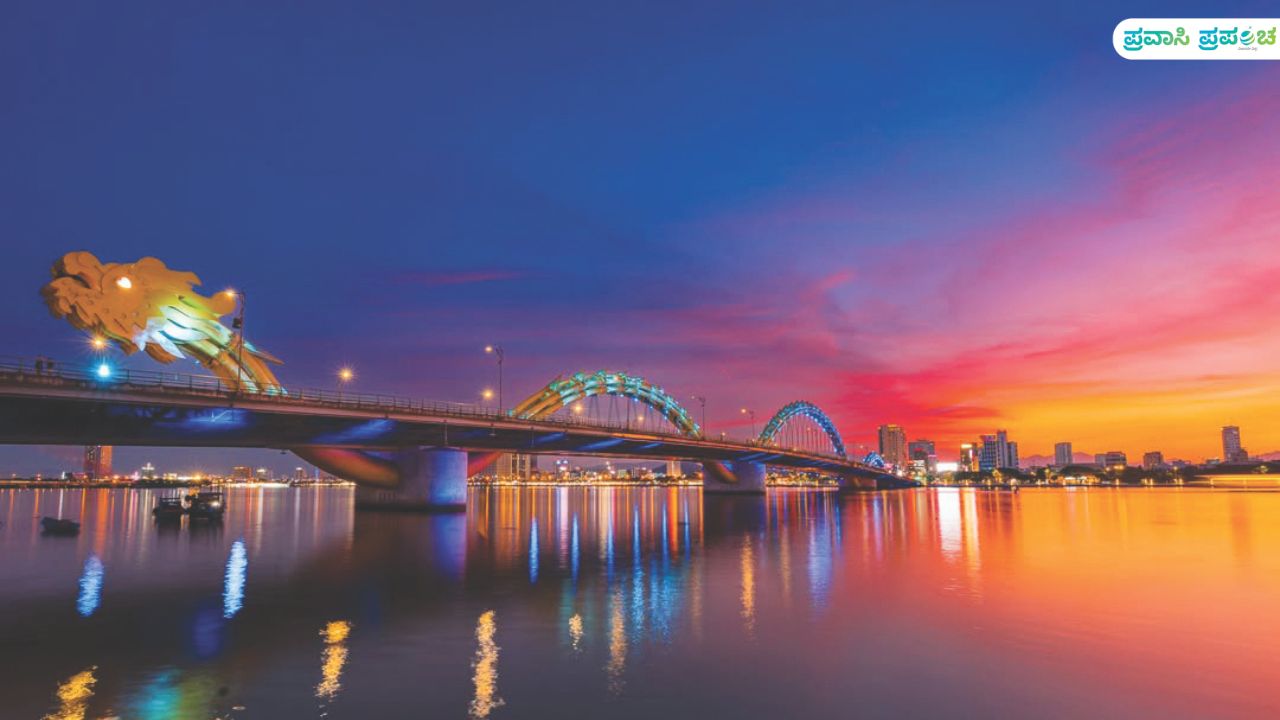 ಗೋಲ್ಡನ್‌ ಡ್ರ್ಯಾಗನ್‌ ಬಾಯಲ್ಲಿ ಬೆಂಕಿ ಚೆಂಡು
