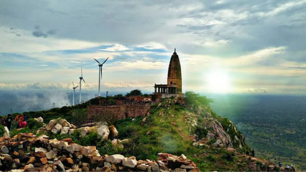 ರಾಜಸ್ಥಾನದ ಅತಿ ಹೆಚ್ಚು ಭೇಟಿ ಪಡೆದ ಜಿಲ್ಲೆ ಸಿಕರ್