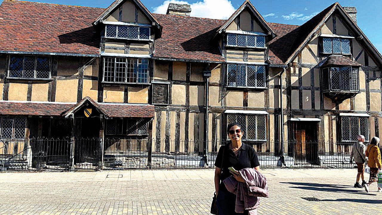 ಶೇಕ್ಸ್‌ ಪಿಯರ್‌ ಮನೆಯಲ್ಲಿ ಅಡ್ಡಾಡುವಾಗ ನಮ್ಮ ಭೈರಪ್ಪ ನೆನಪಾದರು!